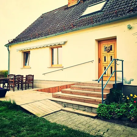 Am Pferdehof Holiday home Schapow